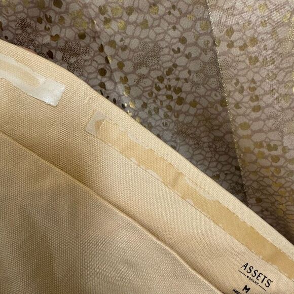 Spanx Assets Shaping Shorts Size Medium Light Beige Hi Waisted Compression - Picture 4 of 10